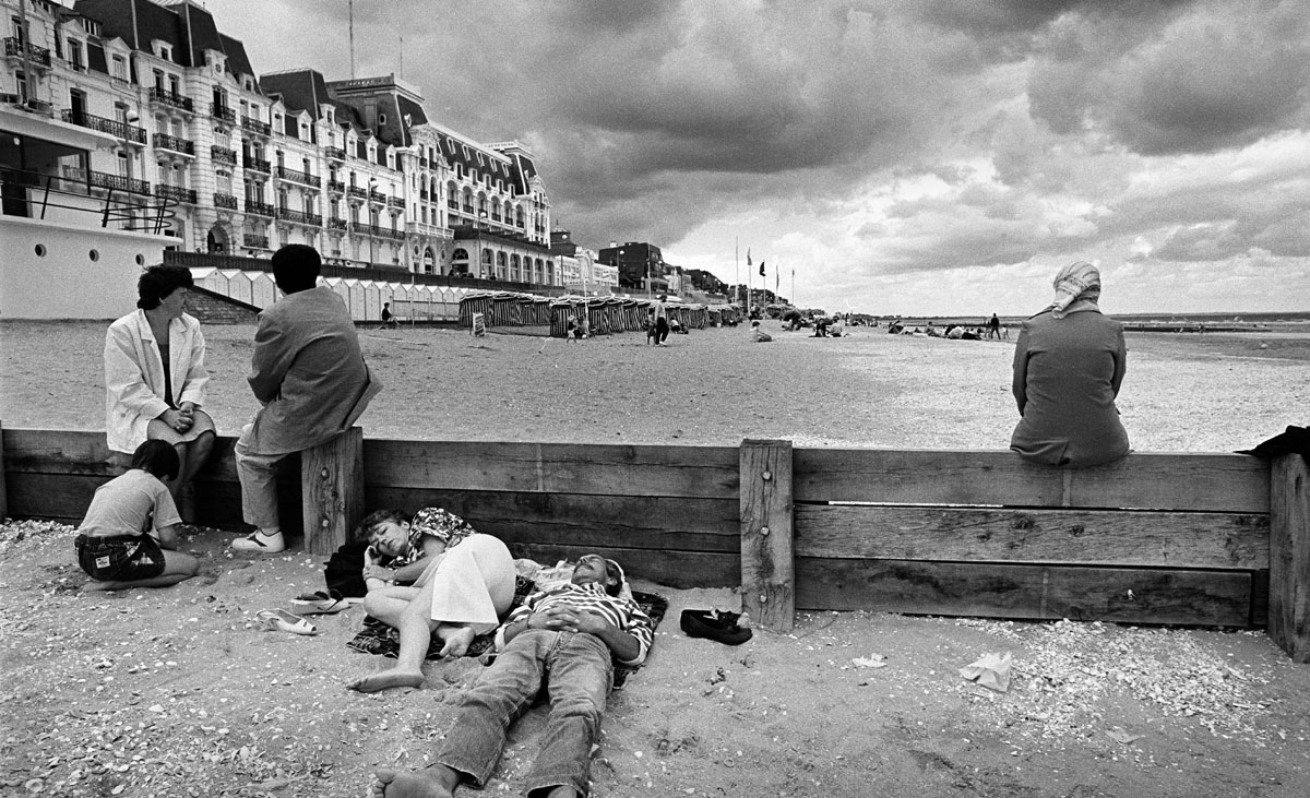 Street Photography France Philip Dunn